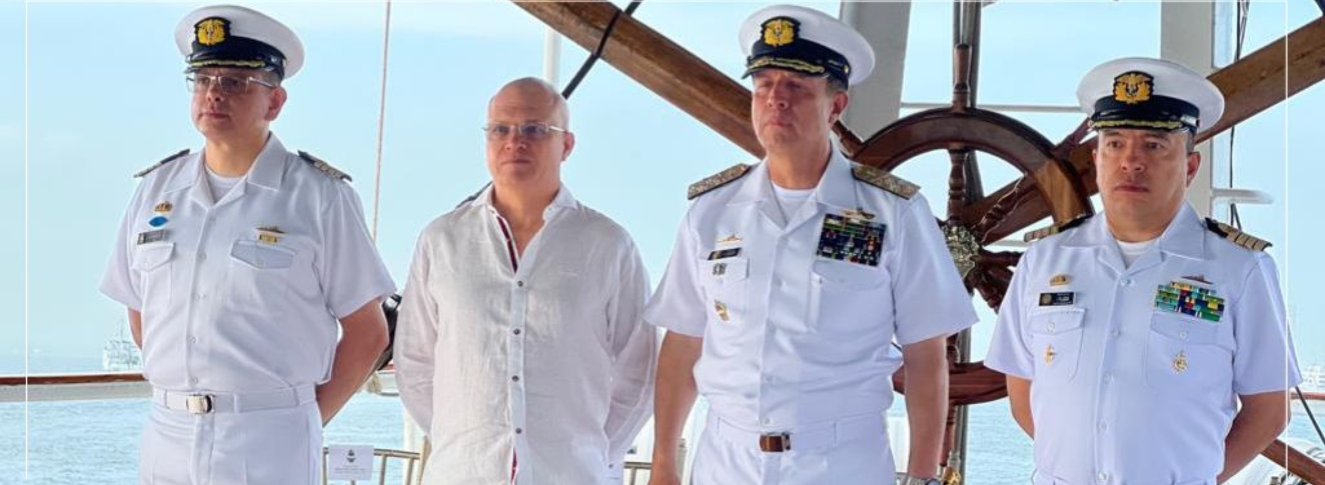 Ecopetrol y la Armada firman convenio para investigar potencial de energías renovables en altamar