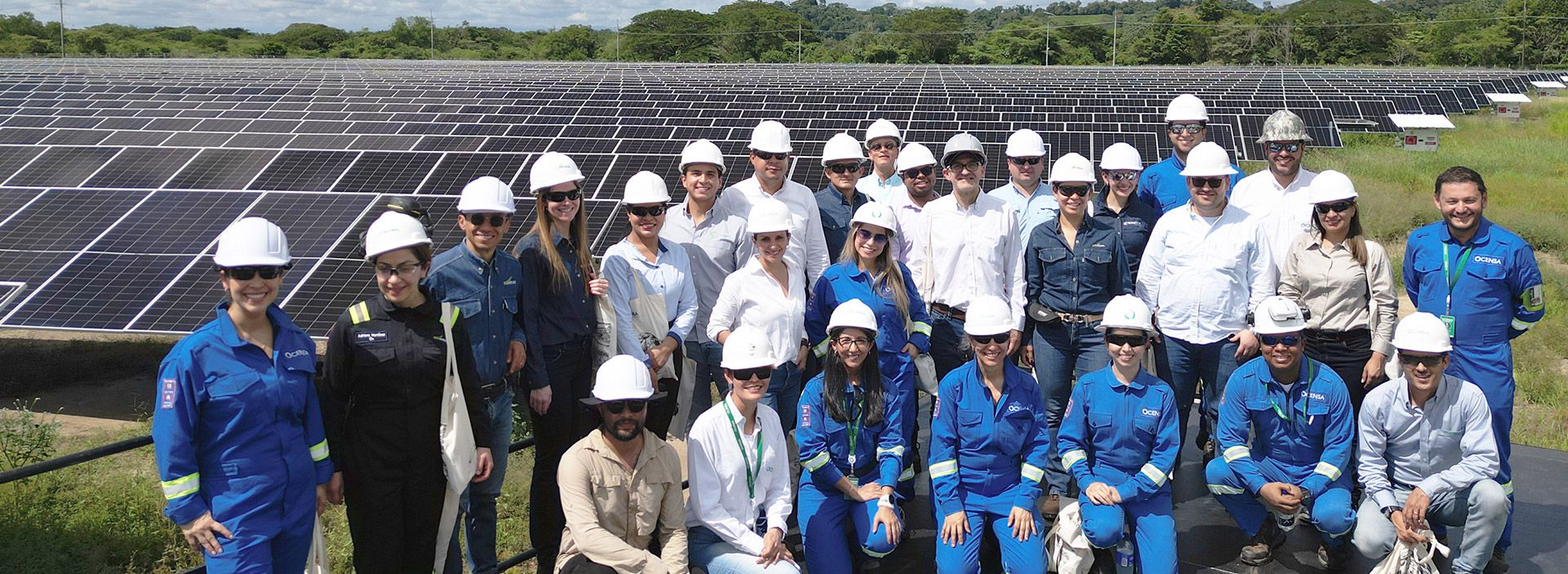 Clientes visitan la estación Vasconia y SolarVas