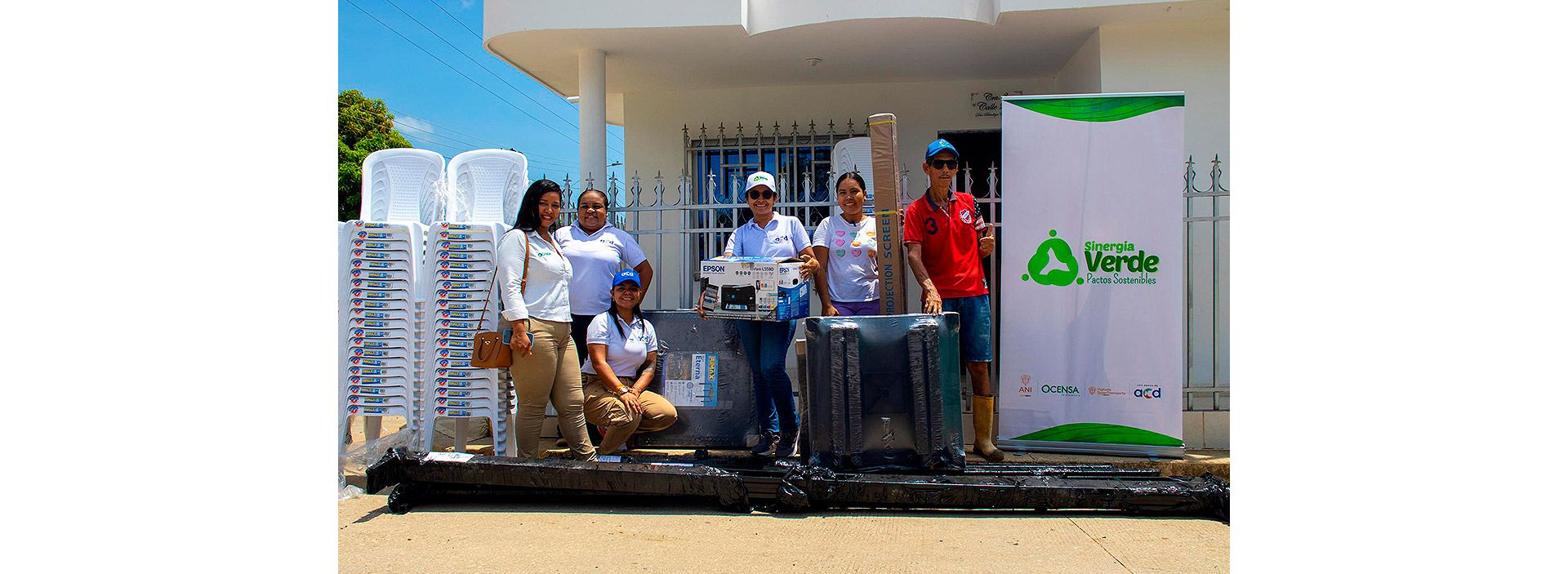 Dotaciones de oficina para las JAC de El Porvenir, Córdoba
