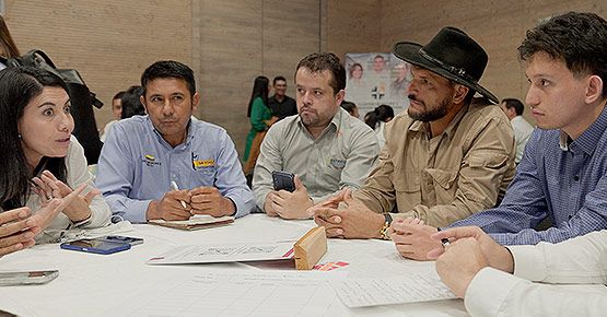 El sector empresarial puede jalonar el desarrollo económico, laboral y productivo en las regiones