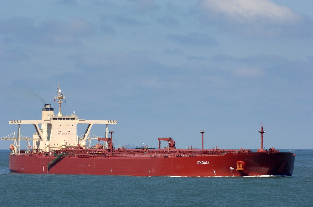 La TLU2 recibe el primer VLCC (Very large crude carrier) llamado Ondina