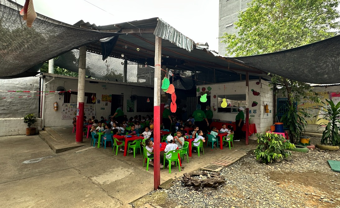 El nuevo parque infantil para Hojas de Olivo, en Caucasia