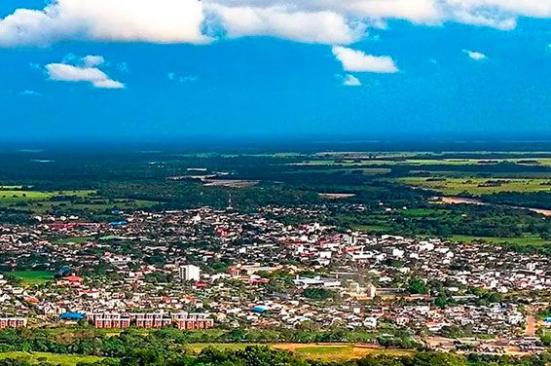 Aguazul recibe inversión histórica de $24 mil millones para fortalecer la educación pública