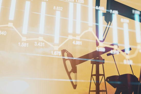 El petróleo podría acabar el año más barato de lo que se ha previsto hasta el momento